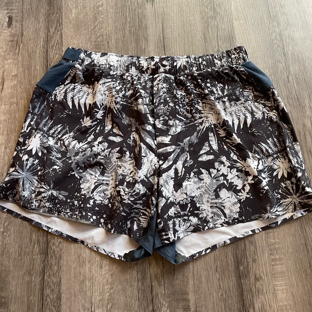 Lululemon mens Surge Short